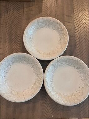 Williams-Sonoma Herb 9” Pasta Bowls Set of 3 Embossed Botanical Made in Italy